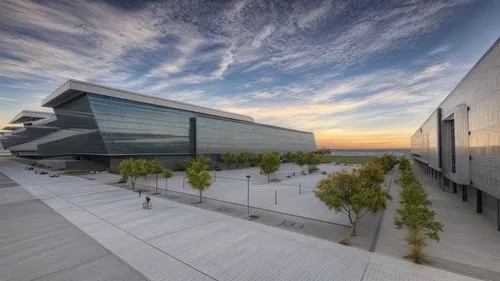 walt disney center,performing arts center,walt disney concert hall,disney concert hall,glass facade,new building,convention center,home of apple,metal cladding,mercedes-benz museum,disney hall,bmcc,data center,futuristic art museum,stadium falcon,glass facades,daylighting,modern architecture,air space museum,mojave,Architecture,General,Futurism,Italian High-Tech