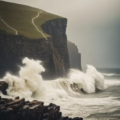 懸崖.海浪強力拍打.閃電.暴雨.衝擊
,faroes,orkney island,faroe islands,faroese,faroe,orkney,neist point,moher,stormy sea,storfer,caithness,ireland,north atlantic,northern ireland,cliffs of moher,cliff of moher,schott