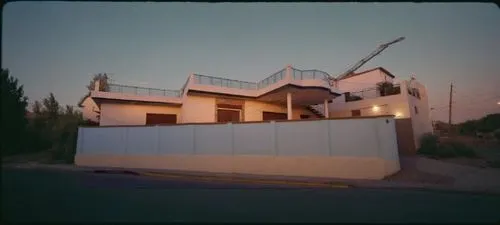 shulman,pinhole,arquitectonica,dunes house,cubic house,arquitecto,cube house,seidler,arquitectura,vivienda,syringe house,arquitectos,tonelson,eggleston,housebuilding,model house,dreamhouse,house shape