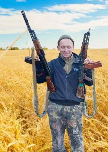 ukrop,berezniki,berezutskiy,agrarianism,zakharchenko,kocharyan,turchynov,azov,shushkevich,shcherbak,kerimov,ivanovych,greenscreen,davanon,berezhnaya,kalashnikovs,borislav,slavyansky,yatsenyuk,slavyank