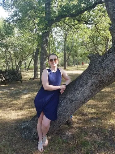 background,brookgreen gardens,the girl next to the tree,girl with tree,loblolly pine,ballerina in the woods,pam trees,southern belle,oak tree,a girl in a dress,california live oak,big trees,slippery e