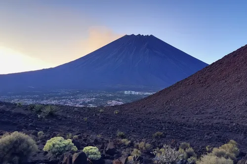 Incorporate El Teide as a central plot element in a suspenseful mystery novel.,teide,the volcanic cone,teide national park,arenal volcano,the volcano avachinsky,el teide,gorely volcano,volcanic landsc