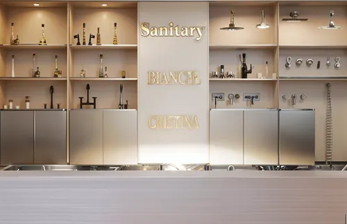 perfumery,promax,minibar,piramal,product display,cosmetics counter