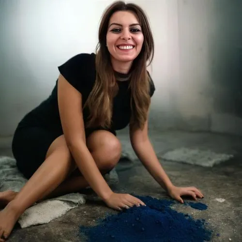 blue painting,blue dress,chalk,blue,smurf,chalk drawing,italian painter,blue shoes,blue background,painting,painted,rangoli,painter,color 1,andrea vitello,killer smile,color blue,photo shoot on the fl