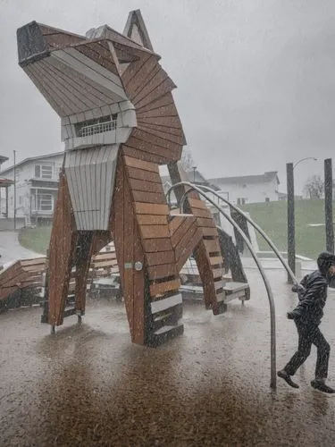 storm damage,wind powered water pump,the horse-rocking chair,windhorse,iceland horse,noah's ark,Weather,Torrential Rain