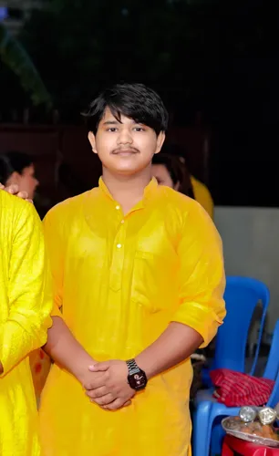 haldi,gurukiran,yellowy,sukhwinder,yellow background,eidsivating,balakrishna,bhanwari,kurta,manjeet,rajeswari,balakrishnan,subramanyam,barkatullah,ravichandran,vishnuvardhan,tanmay,kuning,sangeeth,yellow