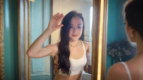 magic mirror,doll looking in mirror,mirror,in the mirror,the mirror,outside mirror,mirrors,mirror frame,miroir,mirror reflection,namie,qian,jolin,videophone,mirror image,aryana,hande,video clip,sade,sonakshi