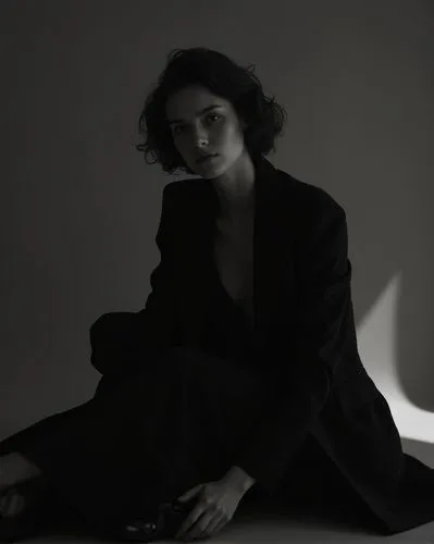 scodelario,carice,chiaroscuro,film noir,cotillard,dark portrait,Photography,Artistic Photography,Artistic Photography 04