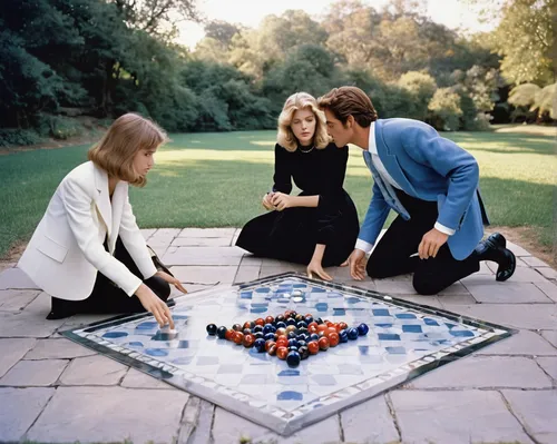 parcheesi,chess game,chess board,chessboards,chessboard,play chess,pentangle,chess,60s,english draughts,clue and white,1967,chess cube,checker marathon,board game,queen-elizabeth-forest-park,cubes games,1971,1965,chess men,Photography,Black and white photography,Black and White Photography 06