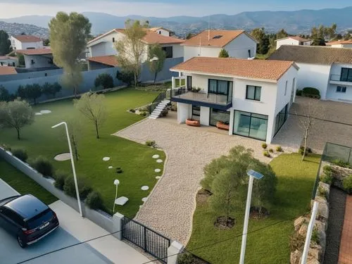 golf lawn,artificial grass,suburu,suburbanized,ivillage,smart house