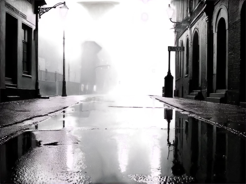 apparition,street lamp,heavy rain,rainfall,downpour,pinhole,rainstorm,photo art,street lantern,deluge,streetlamp,streetlight,street light,street lamps,darktown,puddle,splash photography,photomanipulation,sombras,apparitions,Conceptual Art,Sci-Fi,Sci-Fi 08