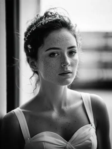 The same scene as a black and white photo. However, a few freckles should be visible.,a young woman with freckled hair wearing a ,dempsie,hande,the bride,wedding photography,hamulack,emilia,Photograph