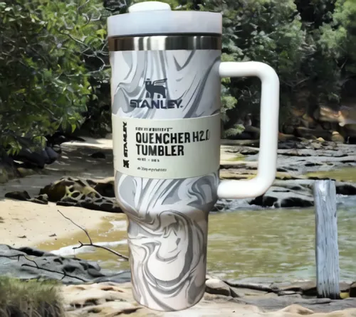 roumbaler straw,coffee tumbler,beer pitcher,water filter,beer stein,doldiger milk star,water dispenser,beer mug,water cup,natural water,boilermaker,vacuum flask,drinkware,liquidiser,milk pitcher,water winner,enhanced water,no potable water,no drinking water,drip coffee maker