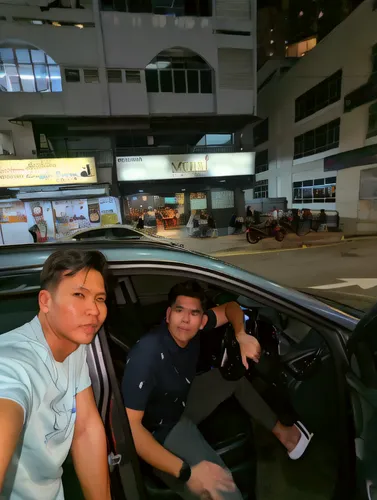 aljunied,geylang,dhoby,megaworld,funan,cabbies,capitaland,whampoa,comfortdelgro,photosynth,filinvest,maybank,hougang,bishan,singpost,patrolling,serangoon,yishun,vivocity,swissotel