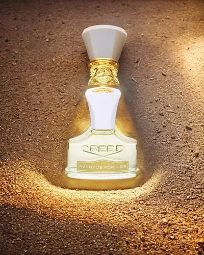 juste la couleur doré
,perfume bottle,parfum,fragrance,creating perfume,coconut perfume,argan,natural perfume,perfume bottles,vesper,argan tree,aftershave,scent,christmas scent,home fragrance,olfactio