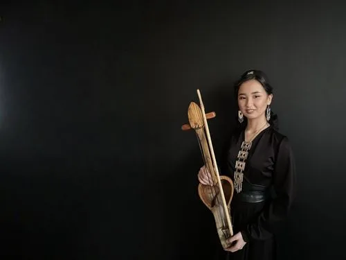 erhu,traditional chinese musical instruments,shamisen,nyckelharpa,traditional vietnamese musical instruments,bowed string instrument,bass violin,bamboo flute,wooden instrument,kit violin,traditional korean musical instruments,plucked string instrument,traditional japanese musical instruments,string instrument,cello bow,violoncello,violin woman,shakuhachi,guitar easel,experimental musical instrument