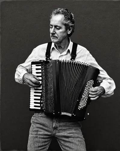 pandero jarocho,accordion player,accordionist,squeezebox,accordion,ervin hervé-lóránth,button accordion,bandoneon,alejandro vergara blanco,fernano alonso,diatonic button accordion,pollino,uomo vitruviano,folk music,charango,tango argentino,itinerant musician,hucho taimen,kiefernschwaermer,charles cháplin,Illustration,Black and White,Black and White 09