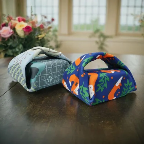 toiletry bag,headbands,boy's hats,yarmulkes,bowties,head kerchief,bandannas,bandanas,pattern bag clip,glasses case,duffels,potholder,headscarves,rolls of fabric,graduation hats,father's day gifts,chalkbag,collection of ties,pencil cases,silk tie