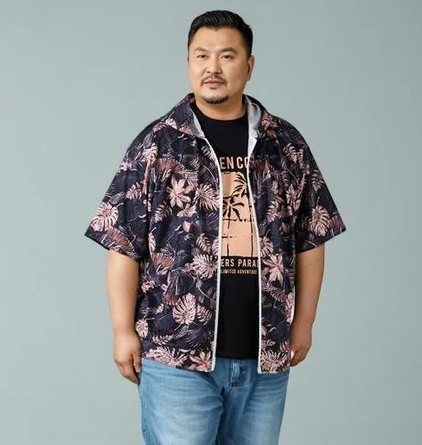 japan pattern,floral japanese,kimonos,polynesian,plus-size model,hawaiian,megamendung batik pattern,ikat,anime japanese clothing,hon khoi,product photos,molokai,man's fashion,khuushuur,luau,aloha,japanese pattern,napali,shirt,filipino,Male,Central Asians,Middle-aged,XXXL,T-shirt and Jeans,Pure Color,Light Grey