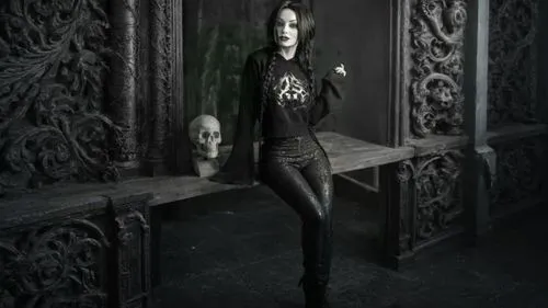 gothic woman,tarja,morticia,vampira,gothic style,dark gothic mood