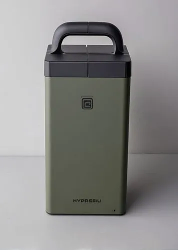 jerrycan,waste container,rubbermaid,greenbox,bin,microlitre,Photography,General,Natural