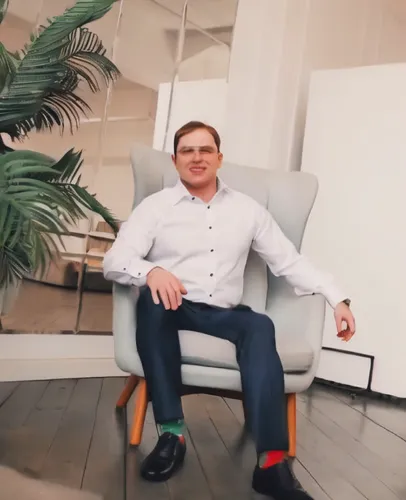 nouriel,linkevicius,difford,ceo,zaslav,pieczenik,megaupload,ferrazzi,bussmann,kasyanov,medvedchuk,markku,kasperczak,kjartansson,savenkov,nikonov,ekornes,arvydas,borisenko,fitton