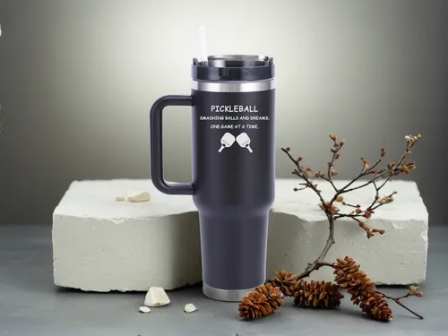 vacuum flask,coffee tumbler,product photography,drinkware,product photos,christmas candle,highball glass,water filter,roumbaler straw,dandelion coffee,unity candle,cocktail shaker,apfelwein,hojicha,am