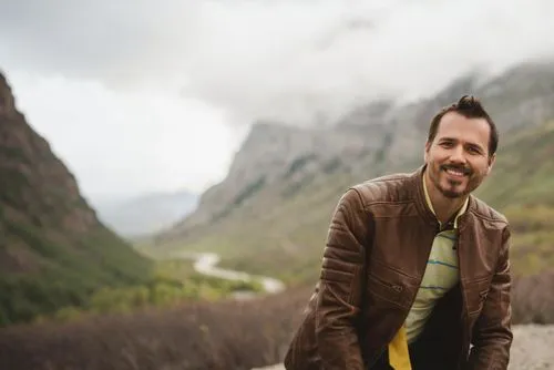 artvin,management of hair loss,farro,nature and man,high-altitude mountain tour,low tatras,felipe bueno,portrait background,banff,photographic background,high tatras,portrait photography,cosmetic dent