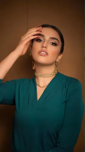 iranian,arab,jordanian,azerbaijan azn,birce akalay,3d albhabet,azerbaijan,dhabi,yemeni,miss circassian,fashion shoot,saudi arabia,persian,neha,syrian,retouch,uzbekistan,kuwait,dubai,in green