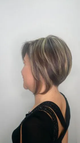 back of head,profile,undercut,half profile,updo,chignon,shoulder length,shorthair,profiles,short blond hair,fiordiligi,undercuts,side view,penteado,restyle,pelo,side-forward view,side face,sidecut,smooth hair