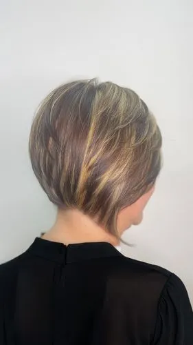 back of head,trichotillomania,chignon,undercut,updo,short blond hair,blondet,follicular,regrowth,pleat,blondish,penteado,haar,alopecia,bun mixed,goldwell,scalp,zouhair,stylograph,pelo