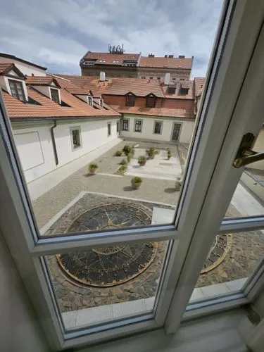 An arched skylight window,360 ° panorama,transparent window,bilderberg,český krumlov,mikulov,inside courtyard,sopron,theresienstadt,round window,waiblingen,window with sea view,natolin,veszprem,wimpfe