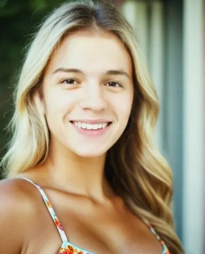 hazelius,social,topanga,beautiful young woman,cailin,maddie