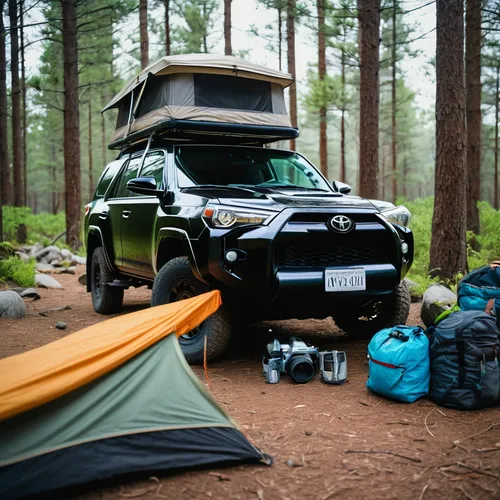 black toyota 4runner with camping gear,camping car,expedition camping vehicle,tent camping,roof tent,camping,camping gear,teardrop camper,vanlife,camping equipment,camping bus,camping tents,camp out,s