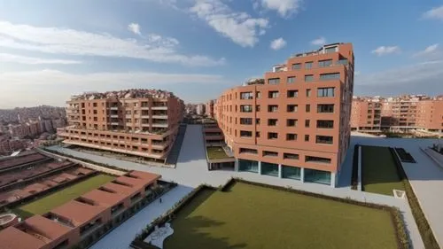 Vista peatonal de un complejo residencial moderno y escalonado construido con ladrillo rojo. Los edificios tienen terrazas que se van retirando de manera escalonada hacia arriba, con balcones blancos 