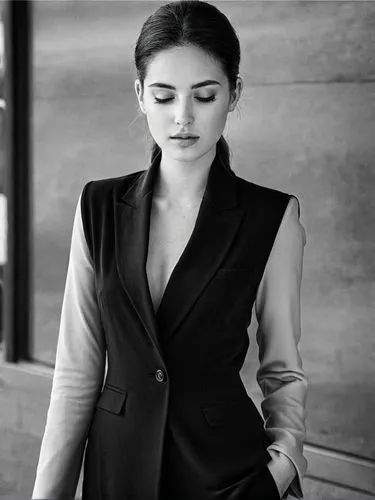 hande,birce akalay,aditi rao hydari,hatun,shailene,tirunal,Photography,Black and white photography,Black and White Photography 01