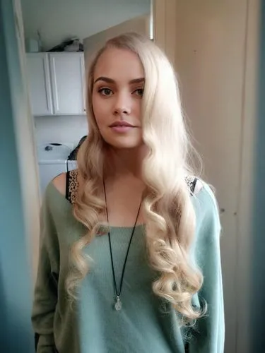 elsa,blonde,blonde hair,blond girl,blonde girl,blond hair,cool blonde,blonde woman,eurasian,long blonde hair,saxon,blond,blonde girl with christmas gift,belarus byn,pixie,pretty young woman,beautiful young woman,pixie-bob,gorj,beautiful sister