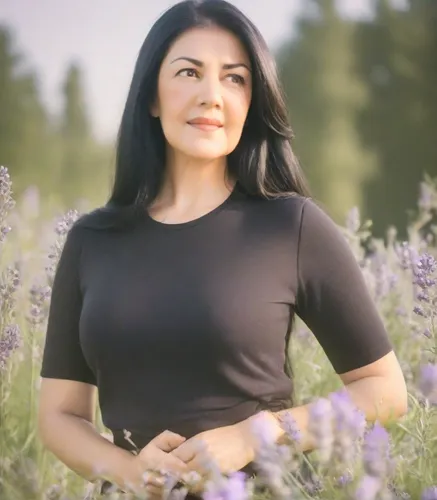 tulsi,alaska,rosa bonita,beauty in nature,doterra,commercial,poison plant in 2018,meadow,natural perfume,american indian,flower background,native american,on a wild flower,pocahontas,beyaz peynir,heidi country,khuushuur,bach flower therapy,mother nature,maya