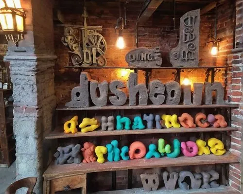 decorative letters,wooden letters,alphabets,day of the dead alphabet,dictionarium,bodeguita,rosa cantina,fonts,soap shop,shambhala,tokyo disneysea,doughs,doghouses,special characters,dishdashas,tlaquepaque,onomatopoeia,polyneices,hoi an,attraction theme,Unique,3D,Clay