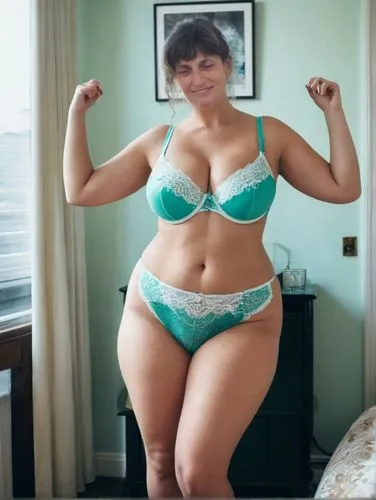 enza,titterrell,thighpaulsandra,body positivity,anele,bufferin