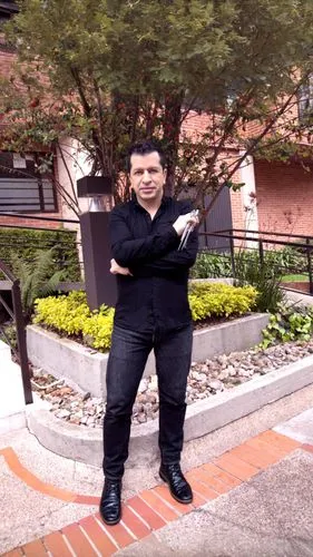 taijiquan,chapultepec,baguazhang,jeet kune do,wing chun,plaza,las olas suites,salvador guillermo allende gossens,greek in a circle,qi gong,greek,las vegas entertainer,sanshou,lan chile,zona colonial,bizcochito,arequipa,rodolfo,beverly hills hotel,hucho taimen