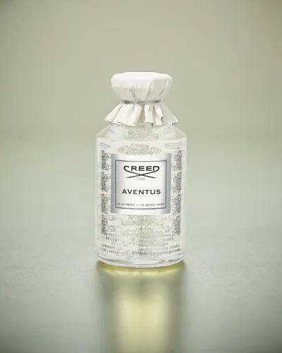 isolated product image,acetylacetone,perfume bottle,triacetone,cosmetic oil,care capsules,cypermethrin,osroene,chloramphenicol,serum,upper resin,aceite,csepel,erazem,parfum,acacia resin,gel capsule,cy