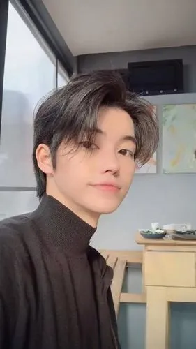 samcheok times editor,asian semi-longhair,korean drama,korean won,songpyeon,17m,streaming,yeonsan hong,paeonie,black hair,blur office background,ziu,blank profile picture,stream,choi kwang-do,nộm,web cam,pouchong,widescreen,kimchijeon