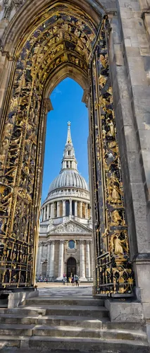 st pauls,st paul's outside the walls,st peter's basilica,saint peter's basilica,saint isaac's cathedral,basilica di san pietro in vaticano,view from st peter's basilica,st peters basilica,christopher columbus's ashes,basilica of saint peter,classical architecture,city of london,eternal city,saint paul,pointed arch,ancient roman architecture,basilica di san pietro,notre dame,vatican,notre-dame,Illustration,Vector,Vector 21