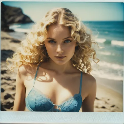 polaroid,vintage angel,gena rolands-hollywood,blonde woman,polaroid pictures,vintage girl,malibu,blonde girl,blond girl,vintage woman,retro woman,retro women,marylin monroe,the blonde photographer,retro girl,curly,marylyn monroe - female,madonna,curls,curly hair,Photography,Documentary Photography,Documentary Photography 03