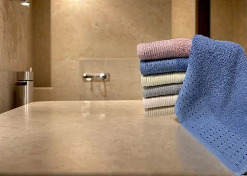 washcloth,towels,towel,dishcloth,kitchen towel,guest towel,bathroom accessory,bathroom tissue,wash hands,washing hands,luxury bathroom,hand disinfection,shower bar,wash your hands,liquid hand soap,laundry room,hand washing,granite counter tops,paper towel holder,soap dispenser