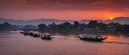 srinagar,ganges,guilin,mekong river,ganga,rishikesh,chitwan,mekong,river landscape,guizhou,kathmandu,nepal,old wooden boat at sunrise,72 turns on nujiang river,boat landscape,southeast asia,pearl river,wuyi,hanoi,suzhou,Illustration,Japanese style,Japanese Style 17