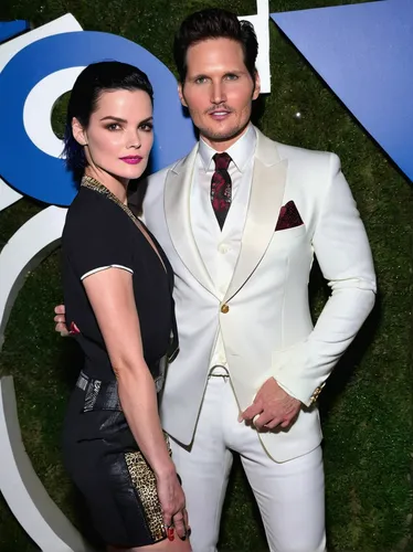 mom and dad,casal,singer and actress,beautiful couple,sustainability icons,wedding icons,vegan icons,husband and wife,movie premiere,the suit,couple goal,wife and husband,comiccon,married couple,as a couple,premiere,oreo,step and repeat,gizmodo,couple,Conceptual Art,Sci-Fi,Sci-Fi 28