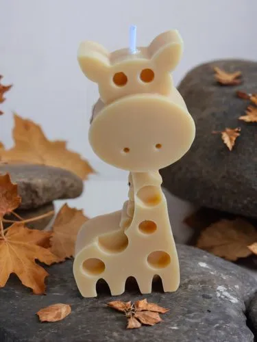 giraffe plush toy,kidrobot,danbo cheese,moomin,moomin world,mohan,light of autumn,fall animals,kodama,beulah,lighted candle,pumbedita,glowworm,miracle lamp,candle holder,autumn icon,tealight,autumn sunshine,locoroco,autumn background