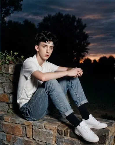 Black hair,boy,fetus,domů,dj,ten,teen,george russell,young model,man on a bench,lay,boy model,photo session in torn clothes,dan,curb,senior photos,sit,young man,god,rivers,child is sitting